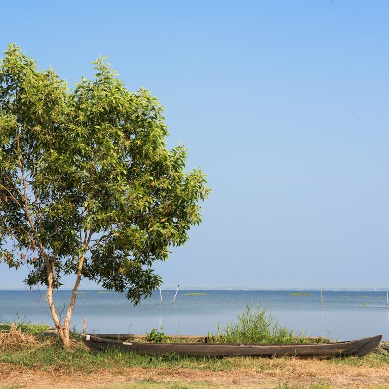 Xandari Riverscapes Alappuzha Exterior photo