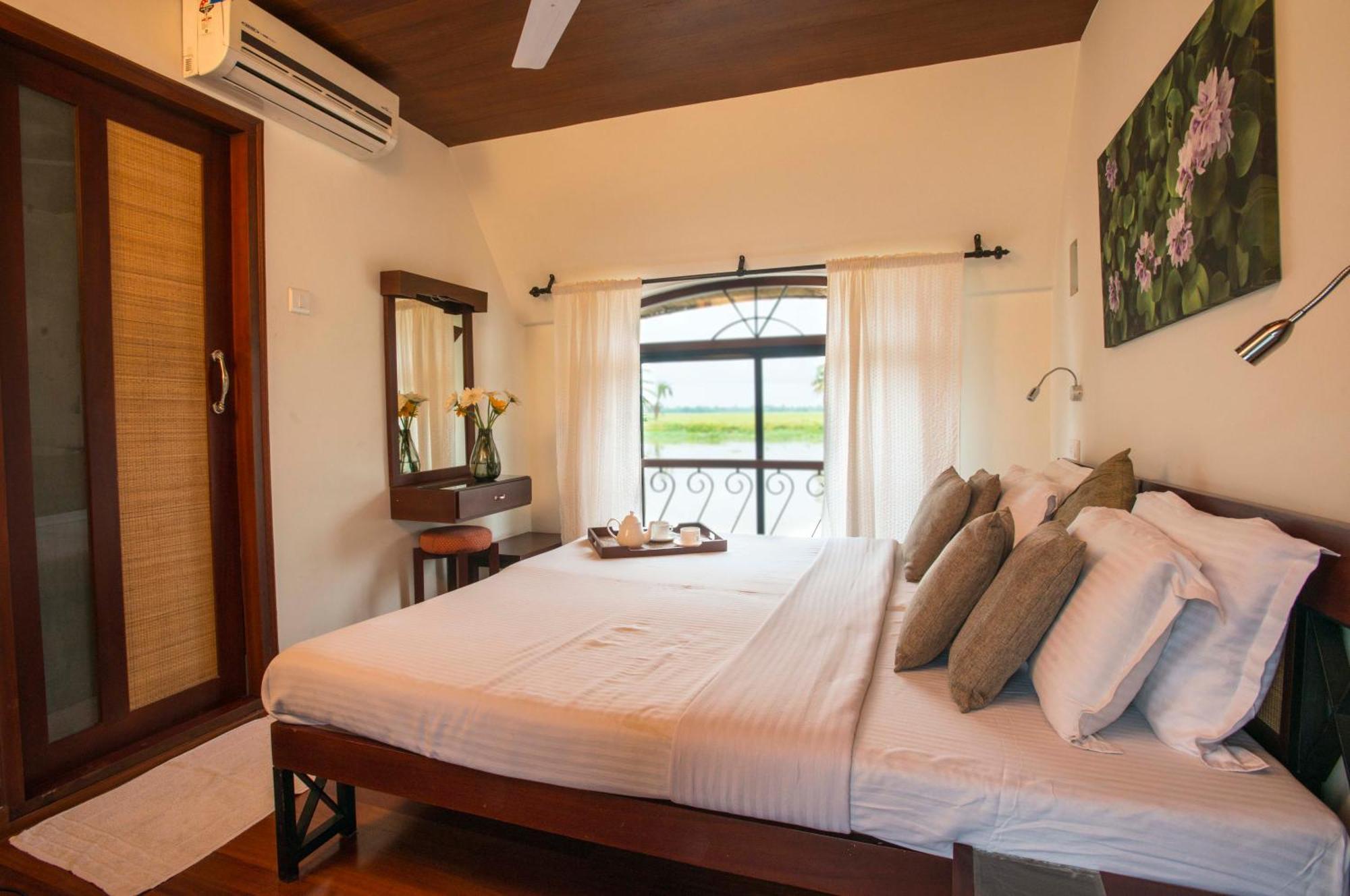 Xandari Riverscapes Alappuzha Exterior photo