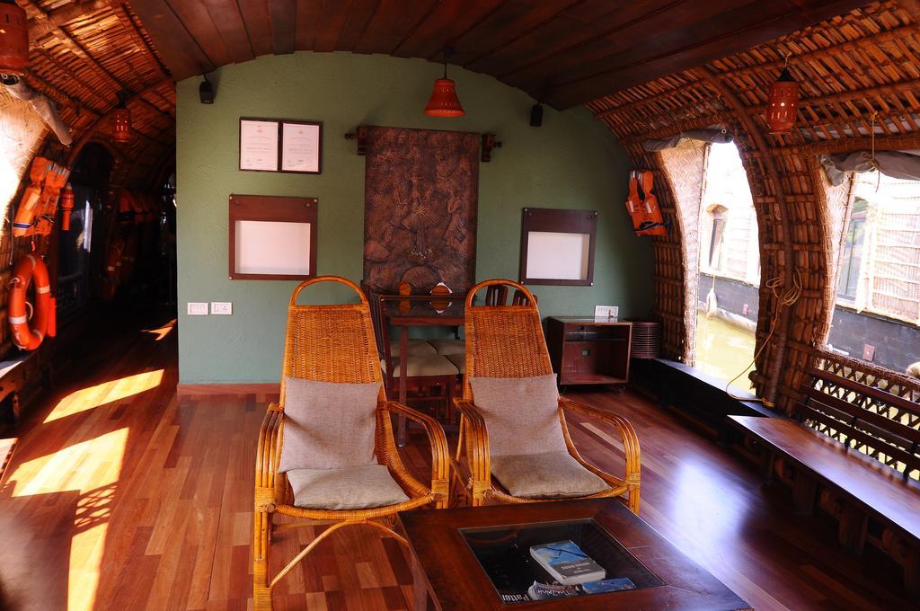 Xandari Riverscapes Alappuzha Exterior photo