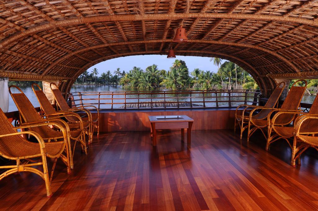 Xandari Riverscapes Alappuzha Exterior photo