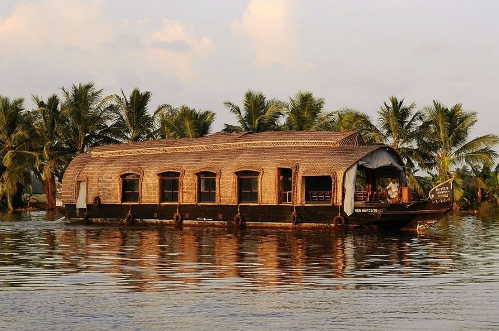 Xandari Riverscapes Alappuzha Exterior photo